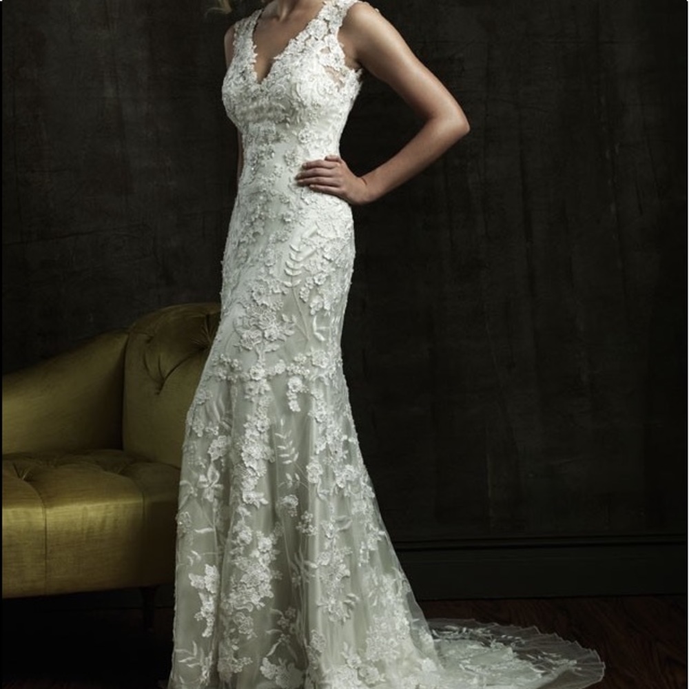 Allure bridal 8800 wedding gown